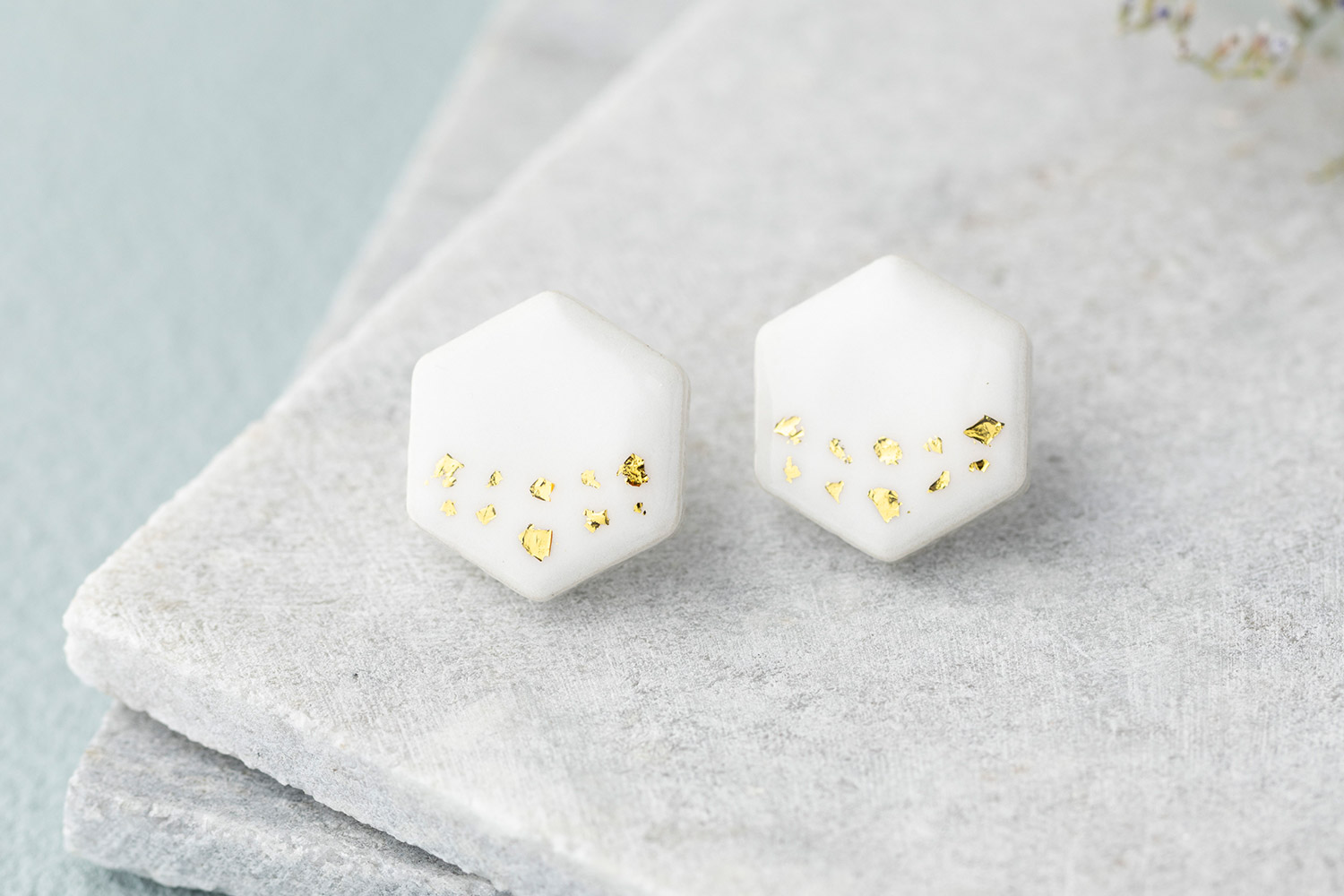 美濃焼 陶器 星屑 ピアス／イヤリング｜月白 ギフトボックス付き